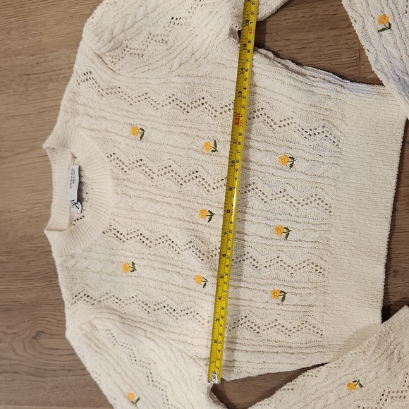 Zara flower embroidered open knit crop sweater - Picture 5 of 6